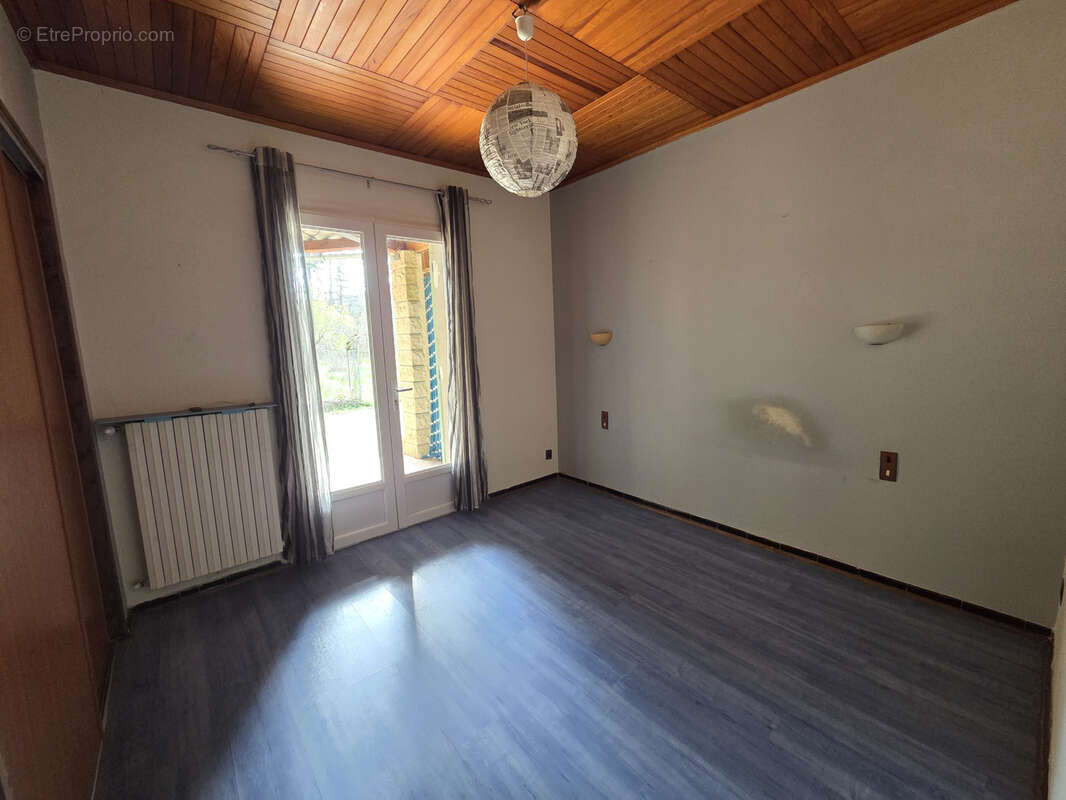 Maison à LA MOTTE-CHALANCON