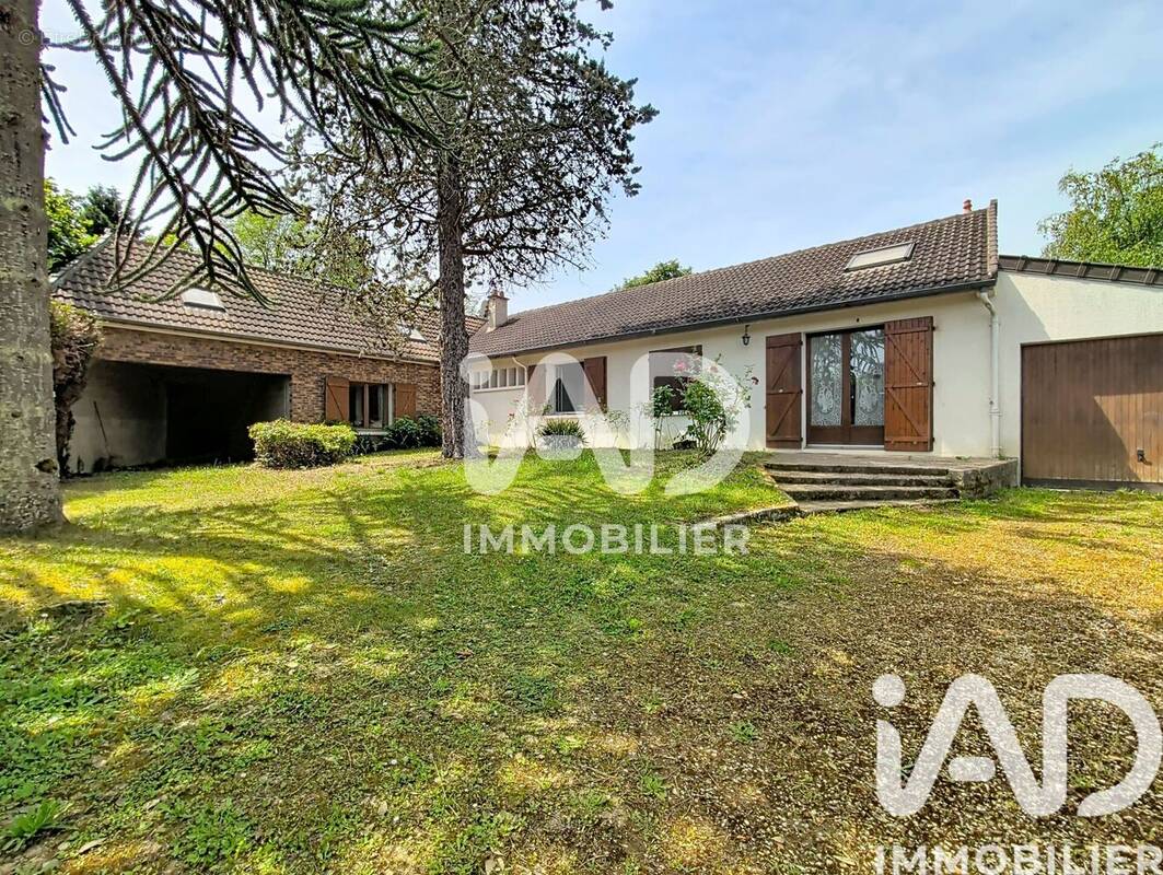 Photo 1 - Maison à BOISSISE-LE-ROI