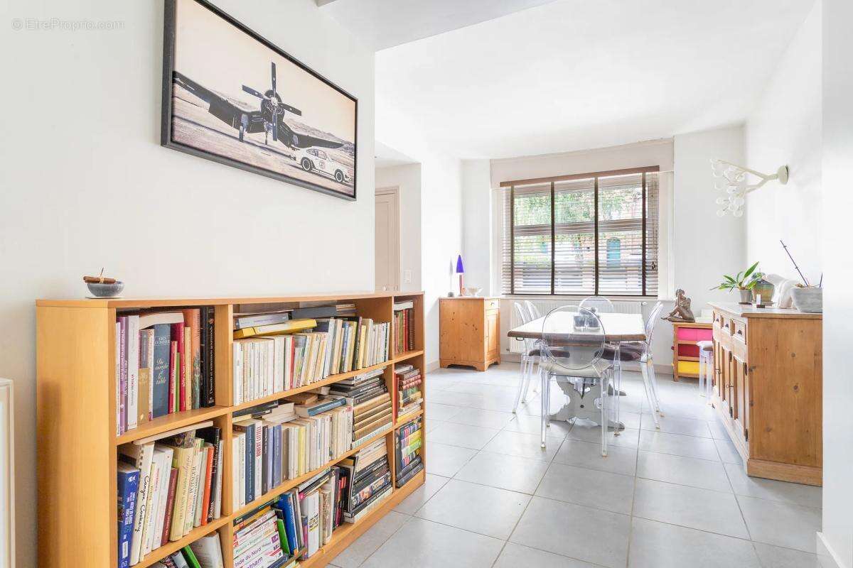 Maison de 6 pièces de 181 m² à Verlinghem - photo 4