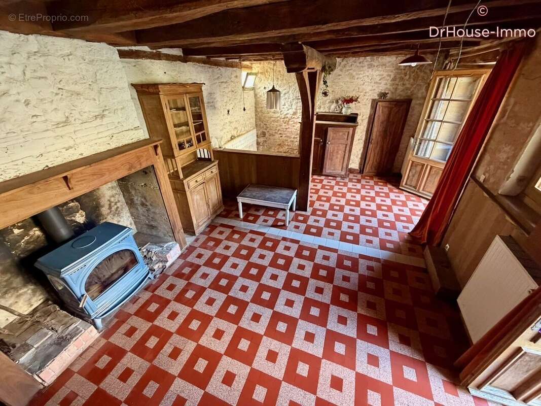 Maison à PLAZAC