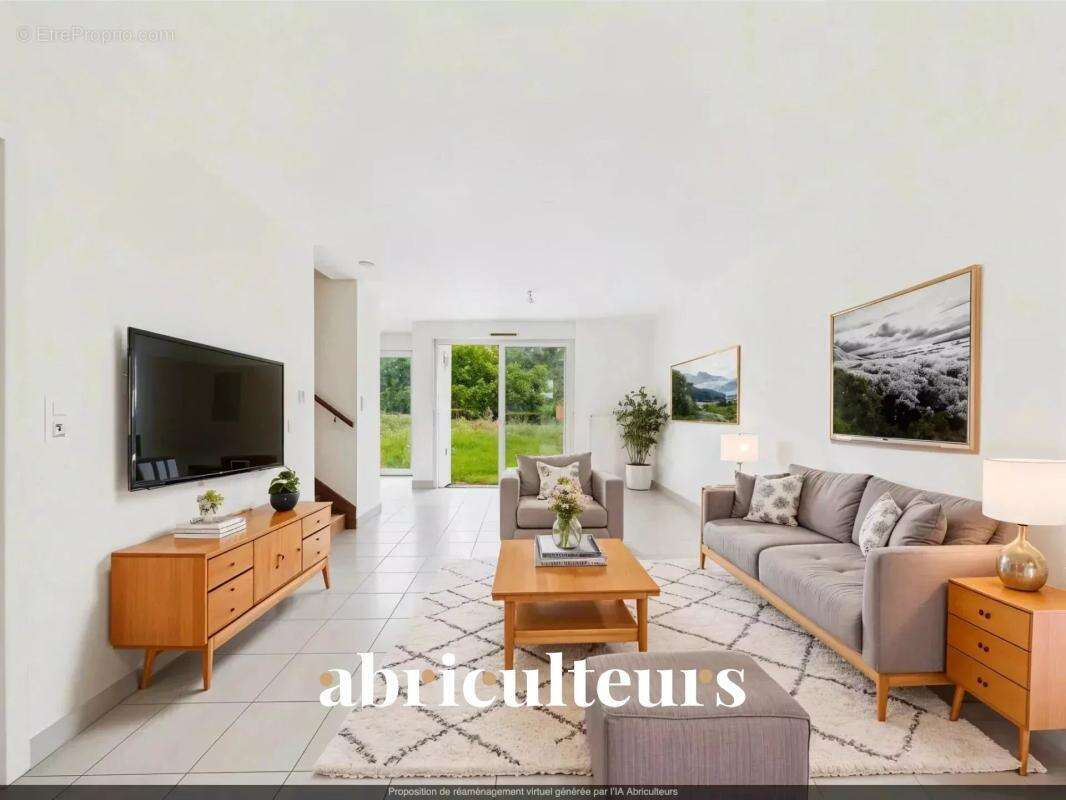 Maison à BOUGUENAIS