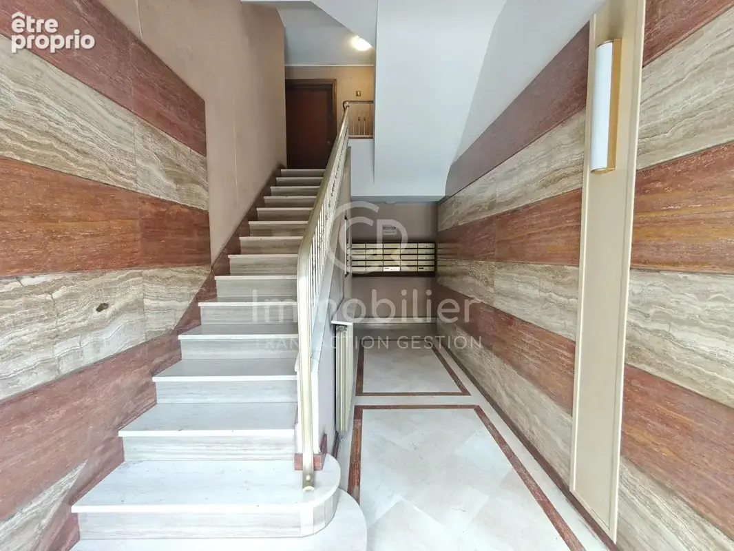 Grand t2 50.88m²  centre-ville +parking - photo 2