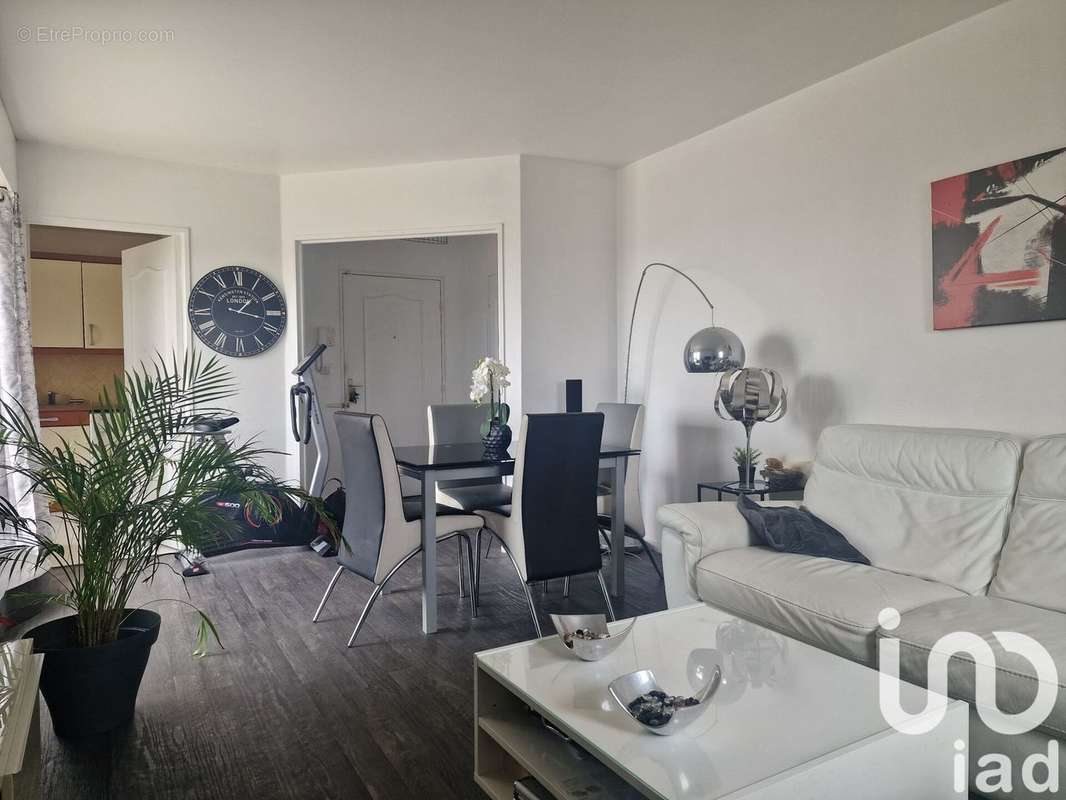 Photo 3 - Appartement à NOGENT-SUR-MARNE