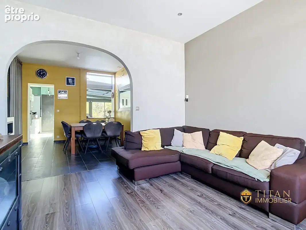 Maison mitoyenne de 132 m², 3 chambres, jardin à Coudekerque-Branche (59210)  - Titan Immobilier