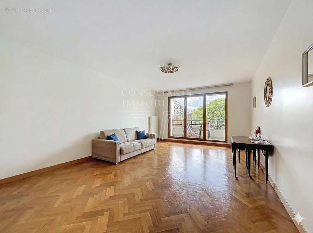 Appartement à BOULOGNE-BILLANCOURT