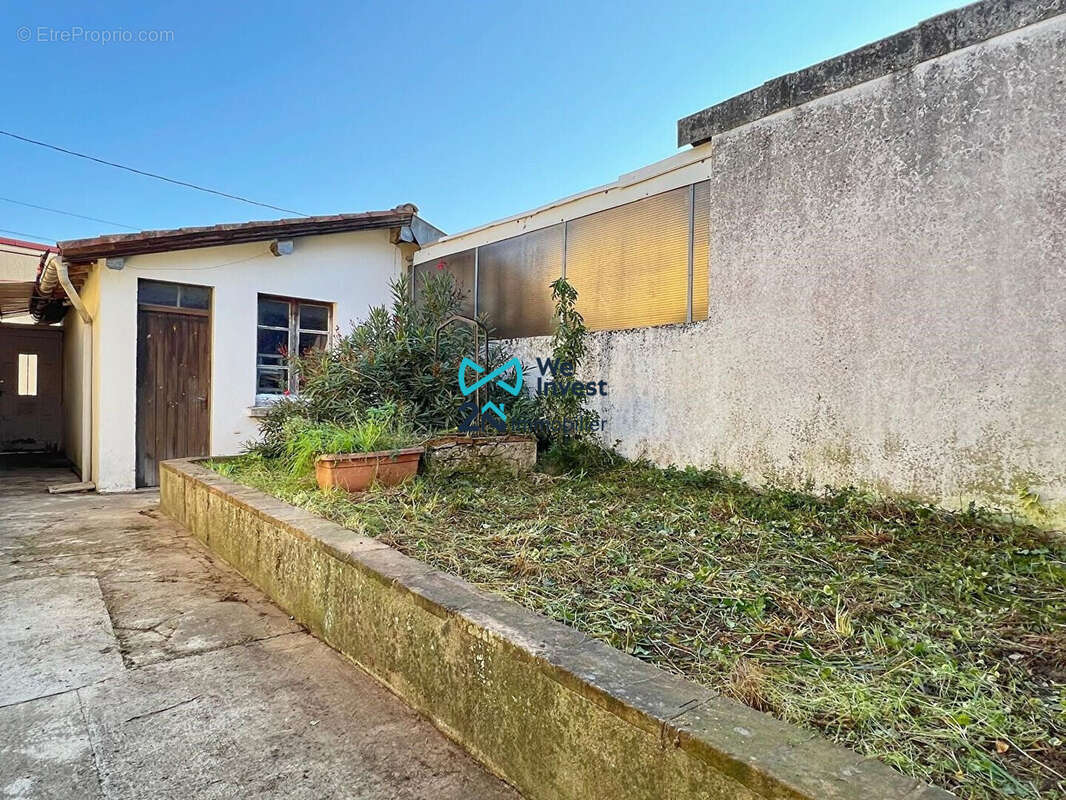 Maison à SAINT-SULPICE