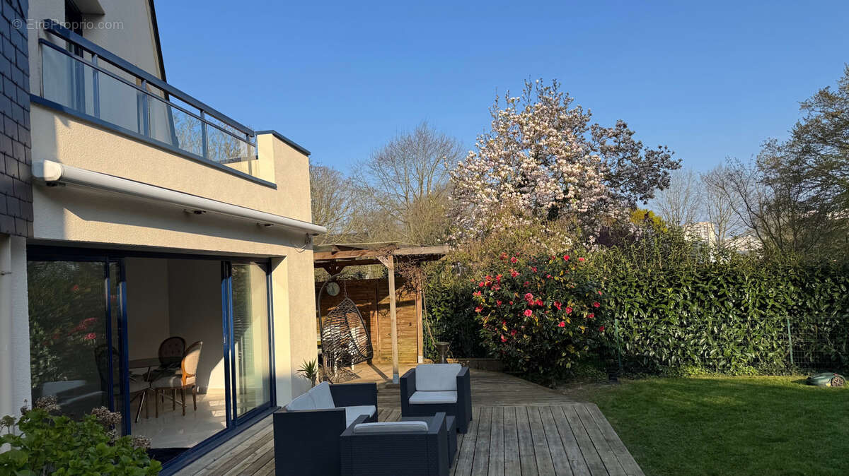 Maison à BOIS-GUILLAUME