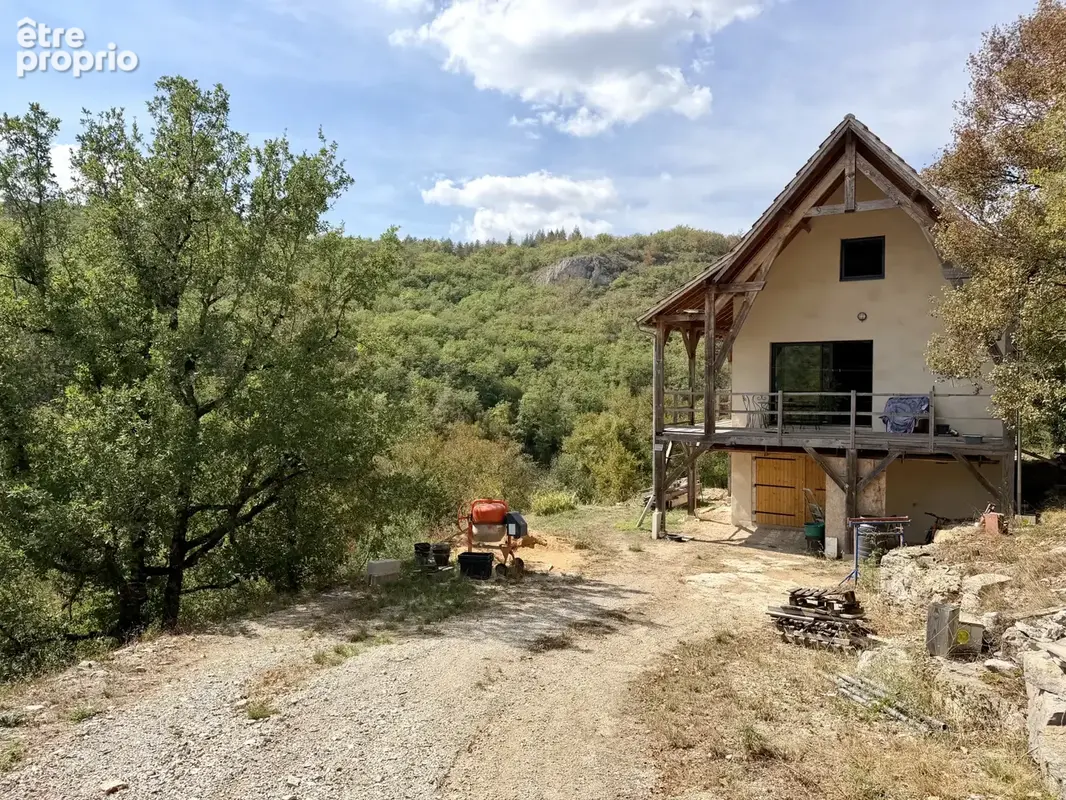 Maison moderne avec vue imprenable sur la vallée - photo 4