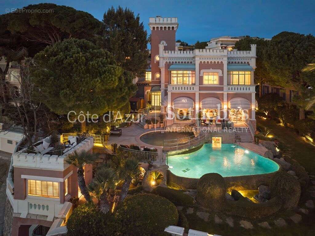 Maison à ANTIBES