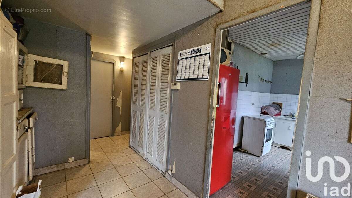 Photo 4 - Maison à LES ADJOTS