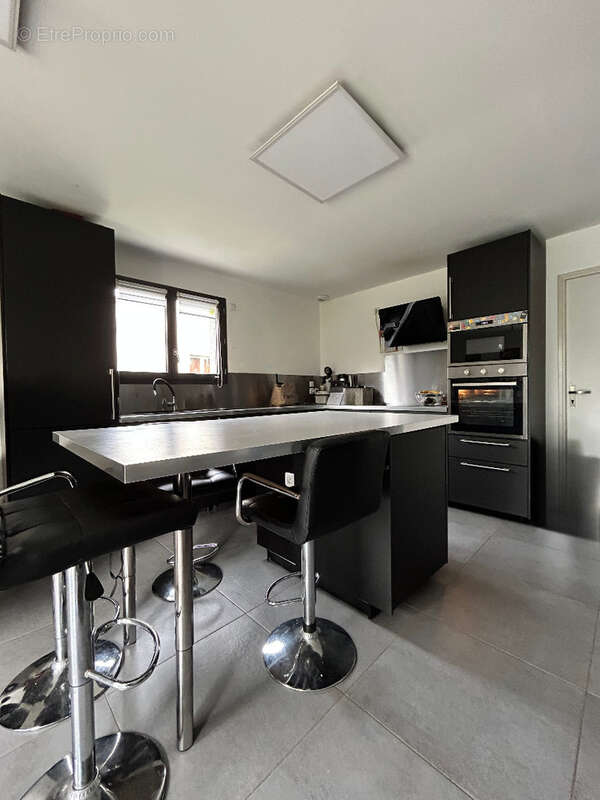 Maison à LAGARDELLE-SUR-LEZE