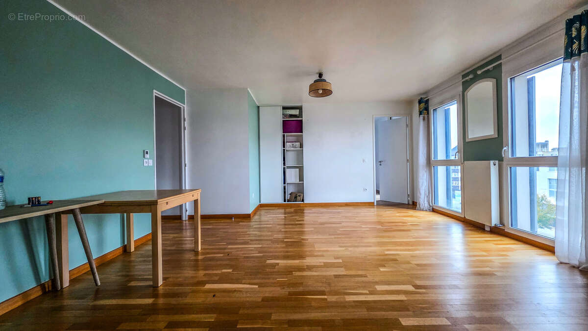 Appartement à COLOMBES