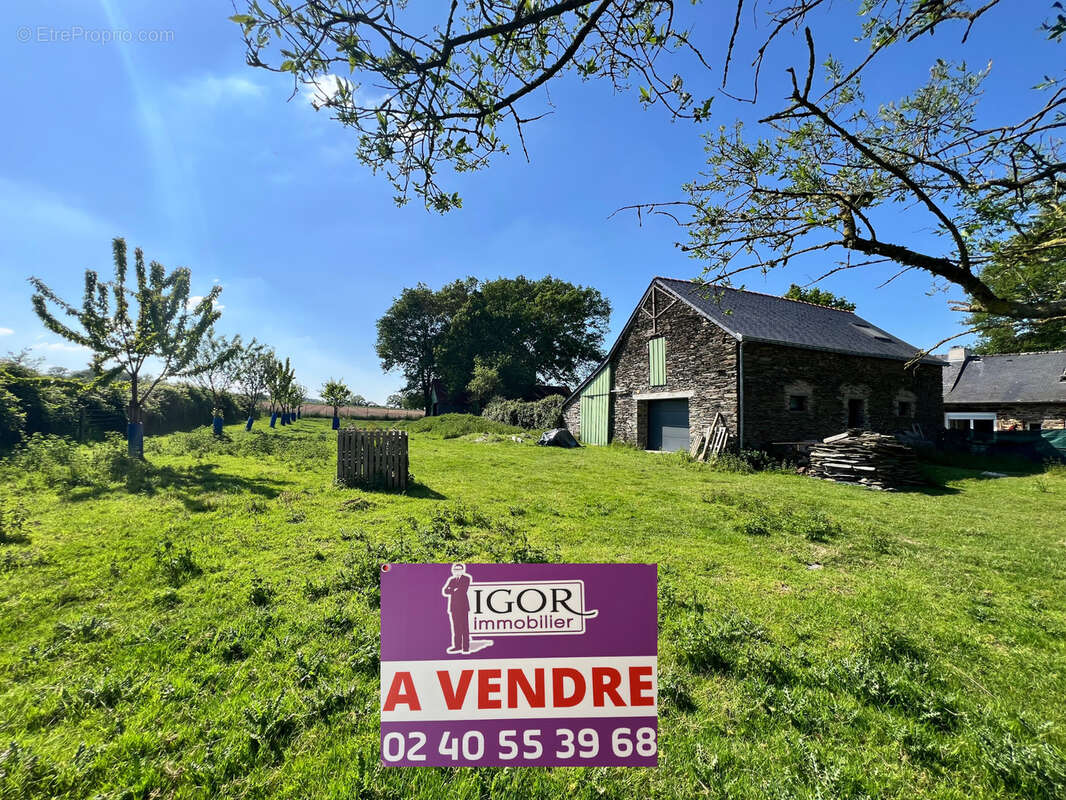 Maison à MARSAC-SUR-DON