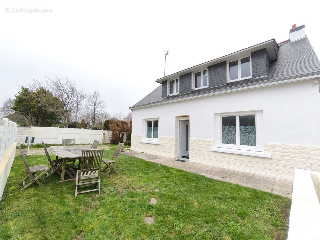 Maison à MOELAN-SUR-MER