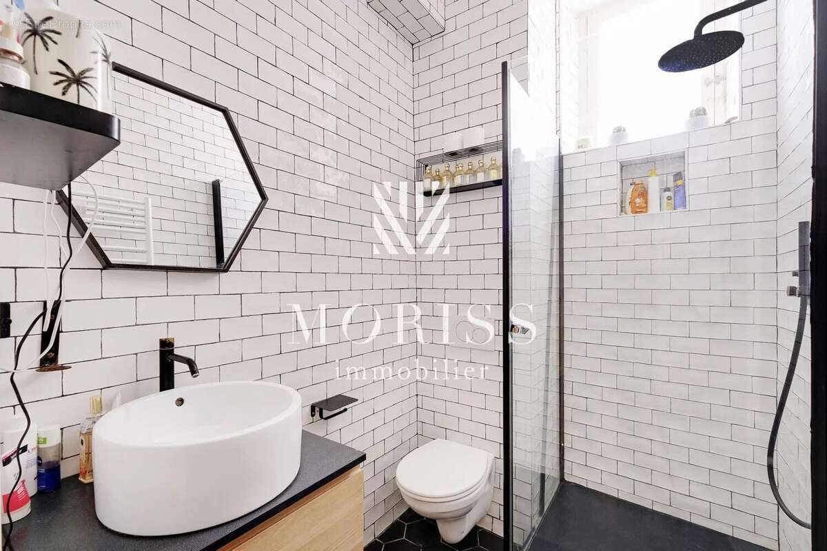 Appartement à PARIS-17E