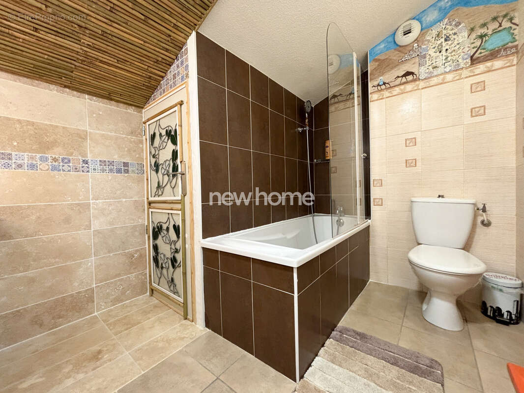 Appartement à LORGUES