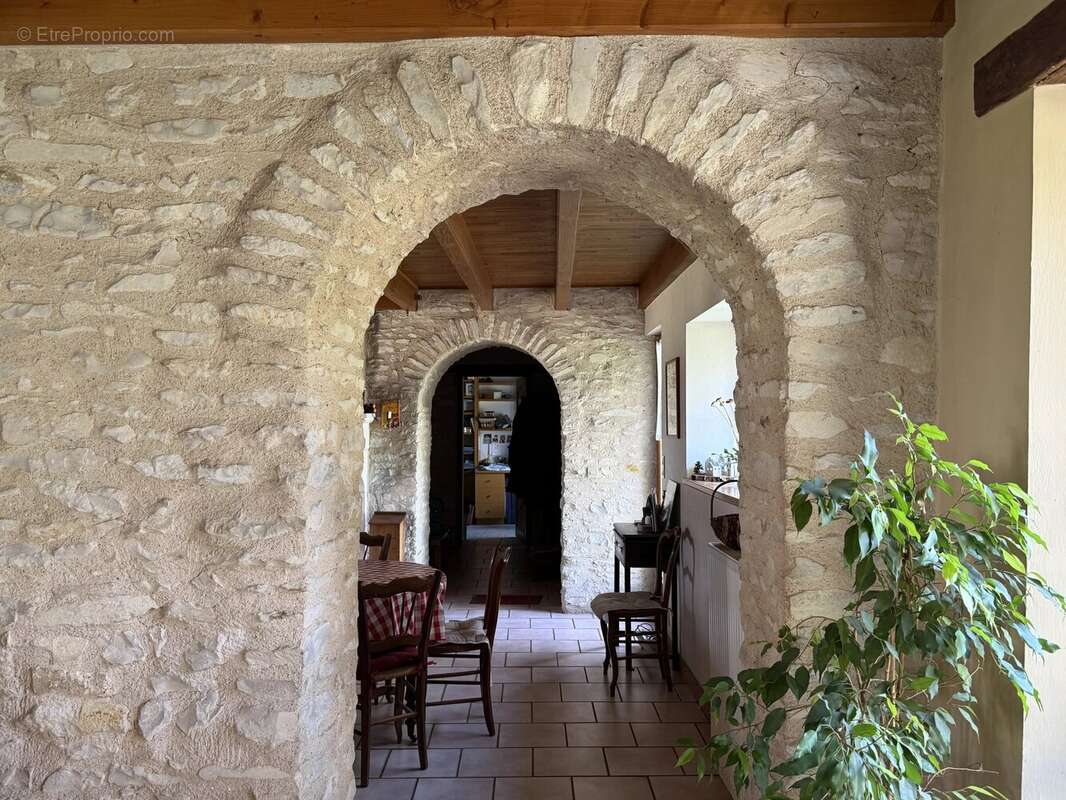 Maison à CUHON