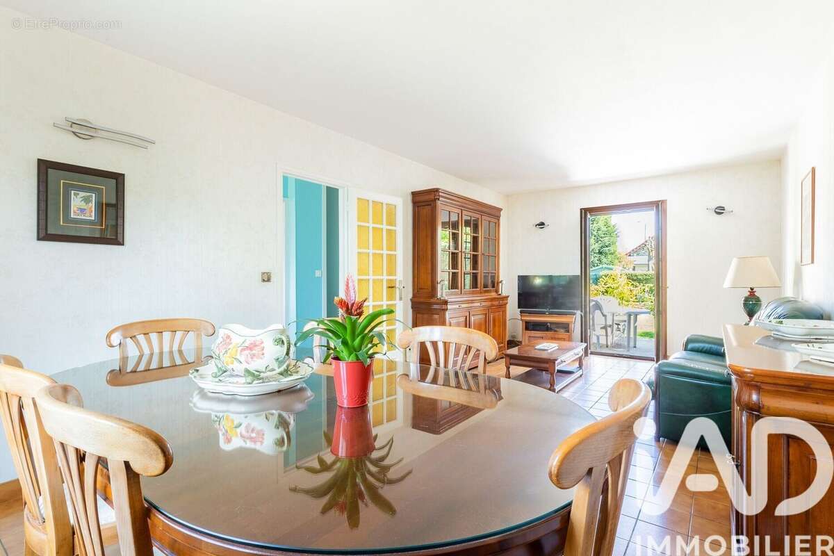 Photo 5 - Maison à SAVIGNY-SUR-ORGE