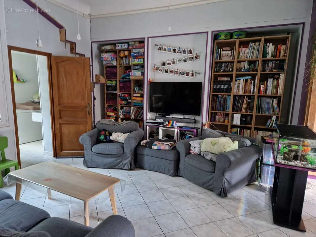 Maison à SAINT-QUENTIN