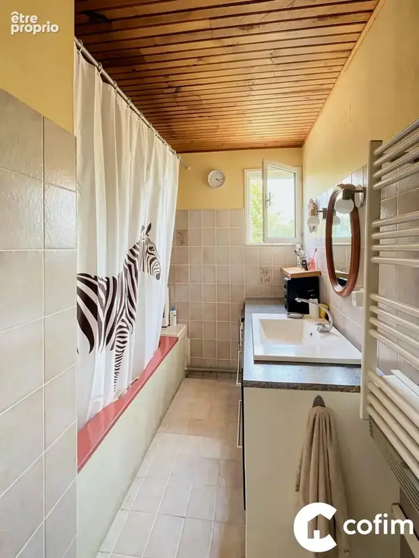 Maison 107 m² à Vic-En-Bigorre  - photo 8