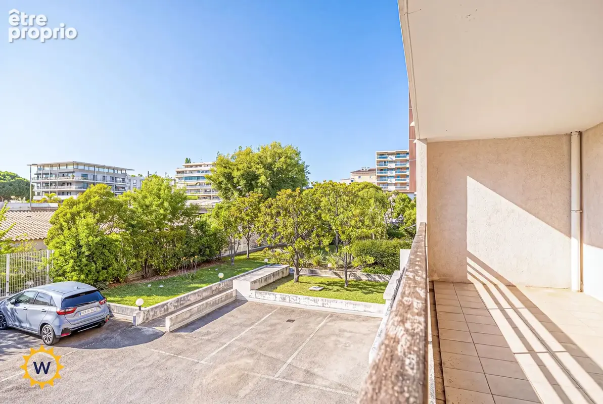 Cannes la bocca – grand studio avec terrasse sans vis-à-vis - garage en sus - photo 2