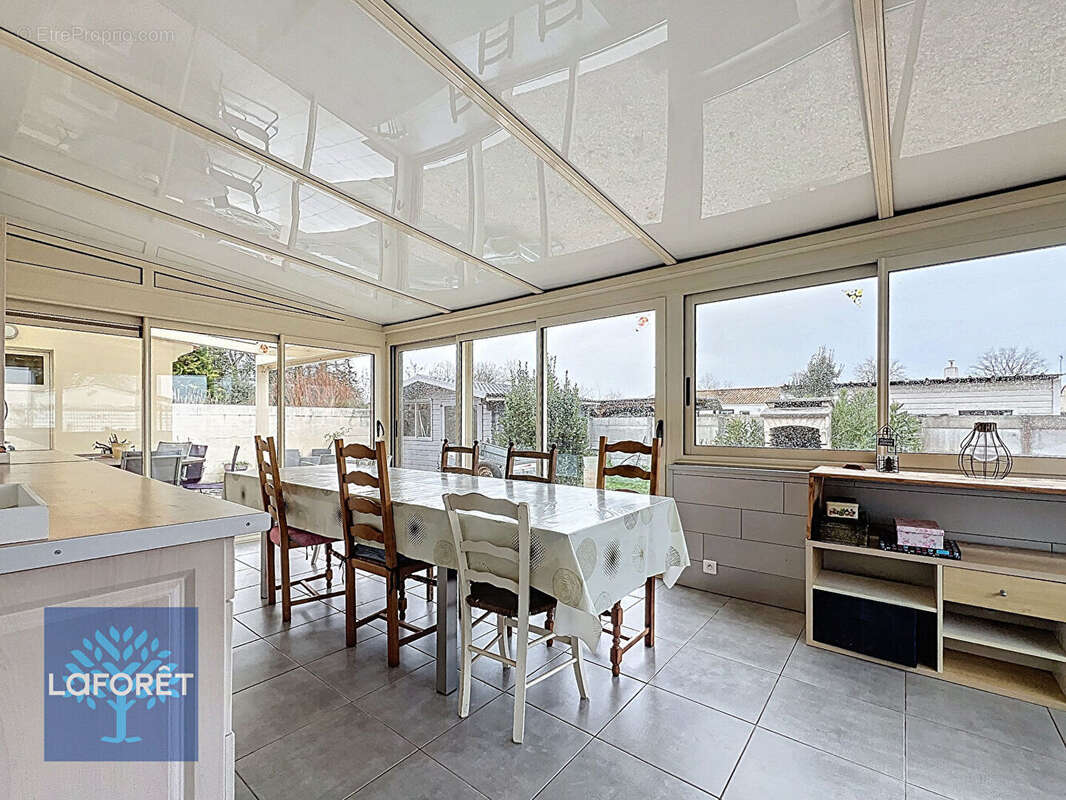 Maison à COMMEQUIERS