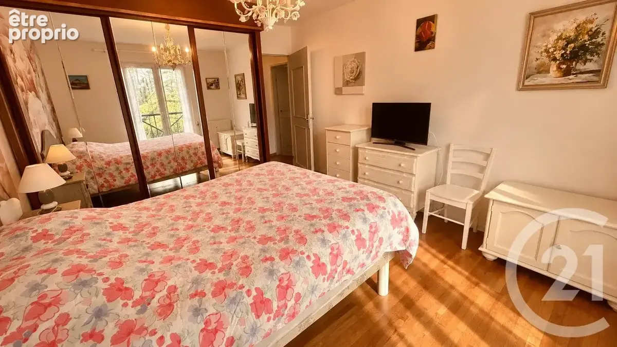 Appartement 4 pièces 88 m² à vendre à Vernon (27200) - photo 5