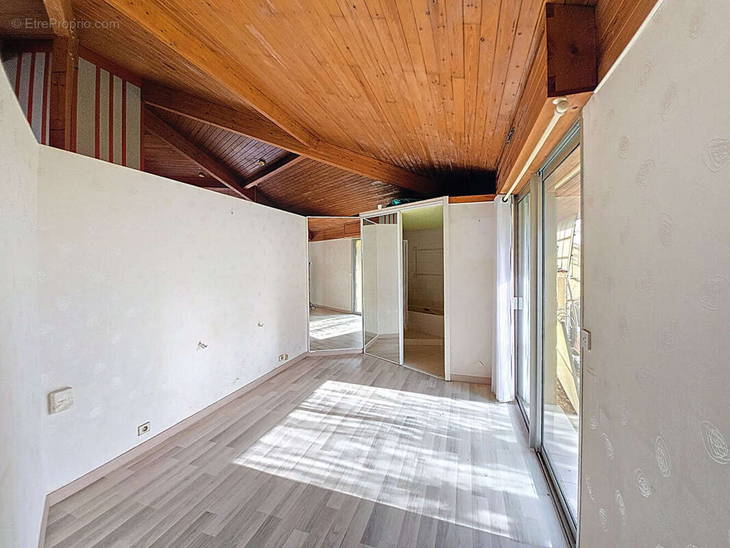 Maison à ARTIGUES-PRES-BORDEAUX