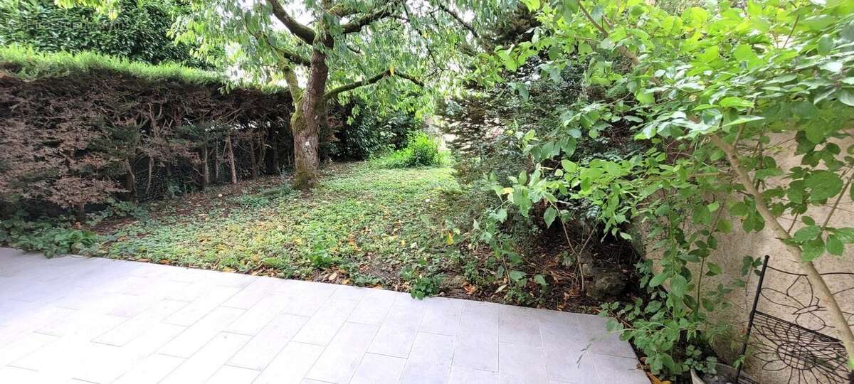 Maison à COMBS-LA-VILLE