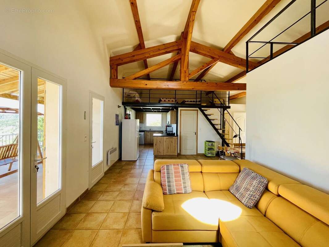 Maison à MOLLANS-SUR-OUVEZE