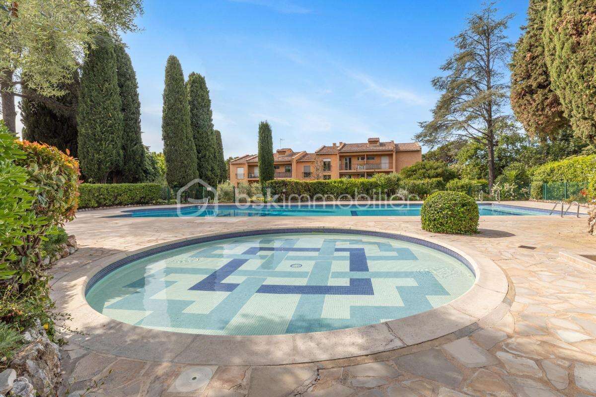 Appartement à VENCE