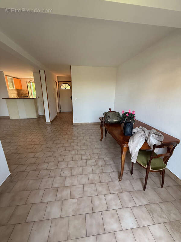 RARE sur Menton Garavan-maison mitoyenne-3 chambres-terrasses-jardin-2 parkings-grande cave-vue mer vieille vi - photo 21