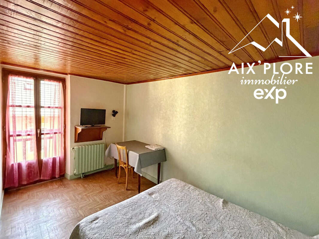 Appartement à SAINT-JEAN-DE-MAURIENNE