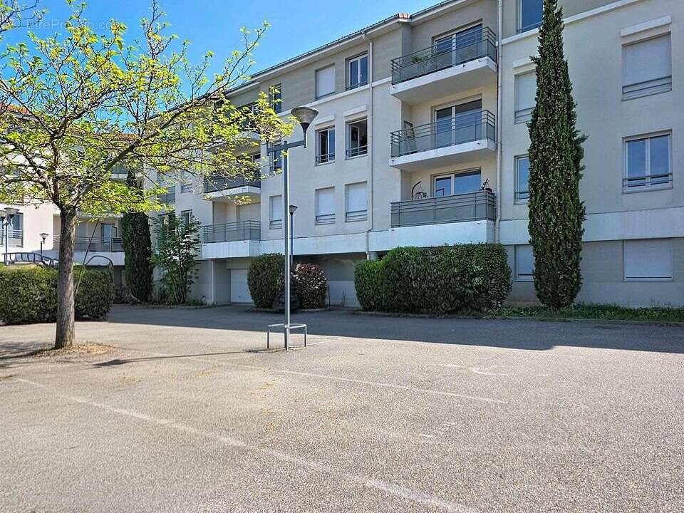 Appartement à LA VERPILLIERE