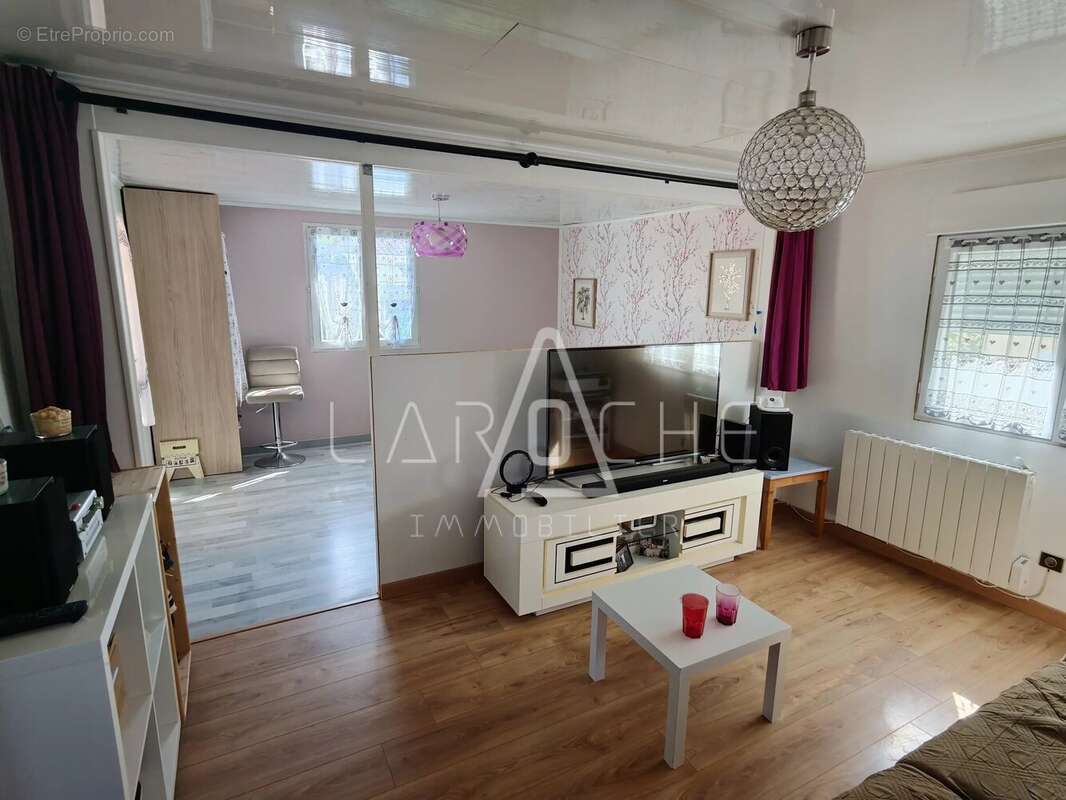 Chalet en bois + terrain - photo 5