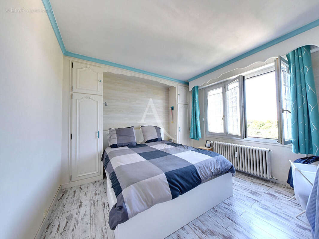 Appartement à LE PERREUX-SUR-MARNE