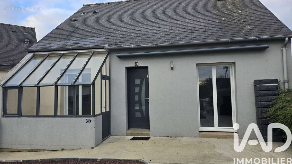 Photo 9 - Maison à LIVRE-SUR-CHANGEON