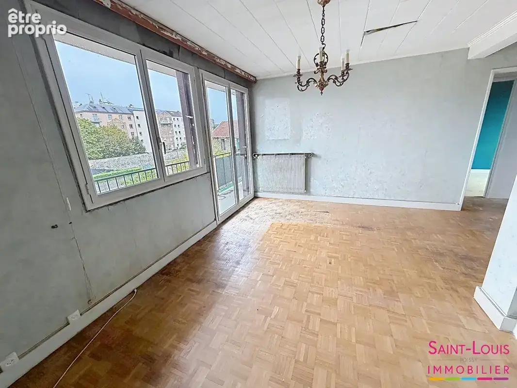 POISSY CENTRE - Appartement 3 pièces en dernier étage - photo 6