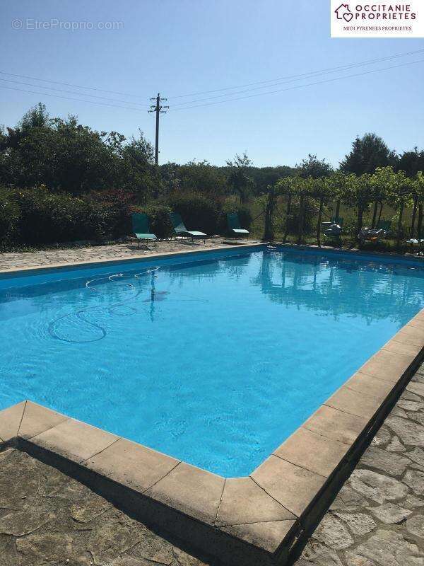 Maison à LARROQUE-SAINT-SERNIN