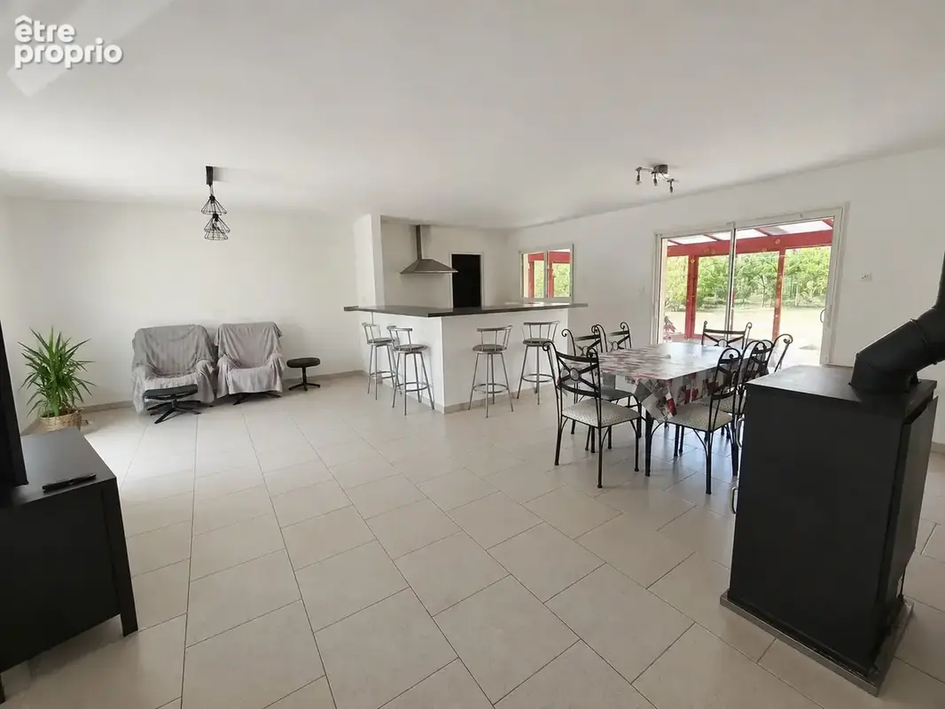 À thimory, 4 chambres, plain pied, sans vis a vis,terrain 2800m2, 120m2 habitable - photo 4