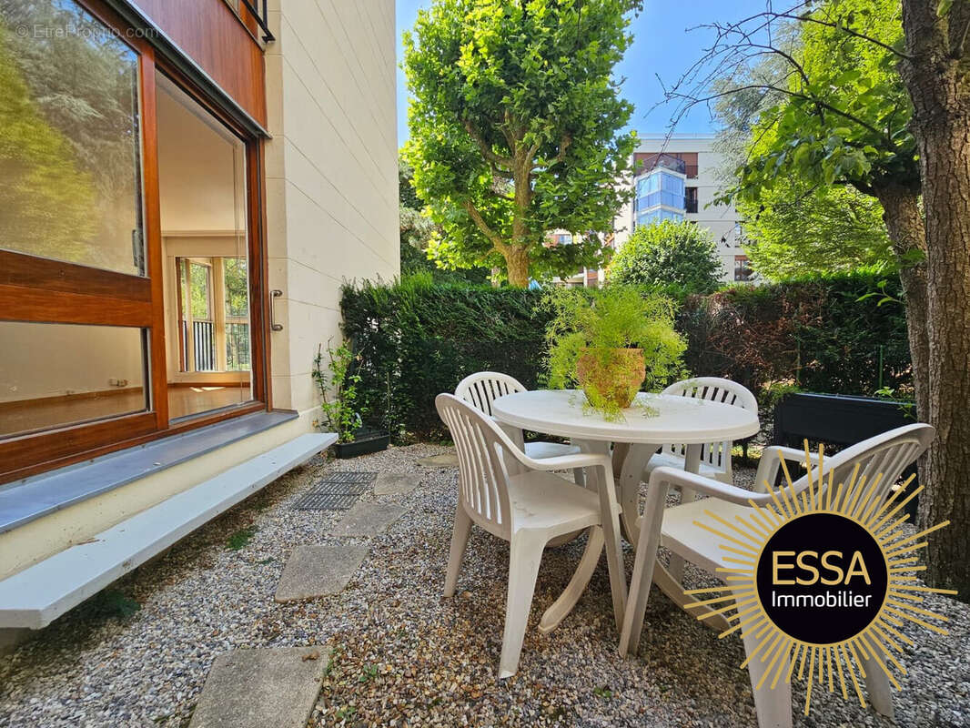 Appartement 64 m² à Rocquencourt  - photo 8