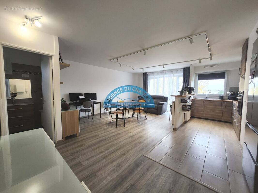 Appartement à CHENNEVIERES-SUR-MARNE