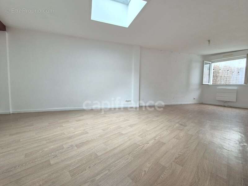 Appartement à vendre 2 pièces ROYAN (17) - Plain pied - Cour fermée - Centre ville - photo 4