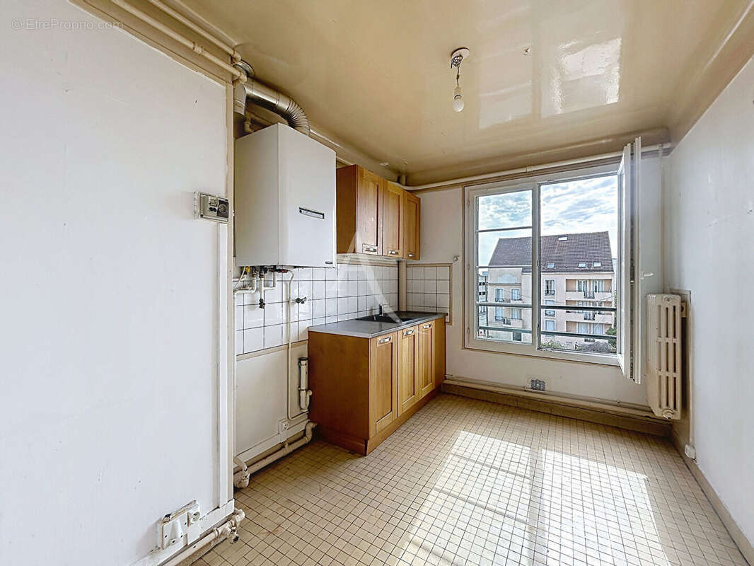 Appartement 2 pièces à vendre à Melun, secteur Gare Melun - photo 2