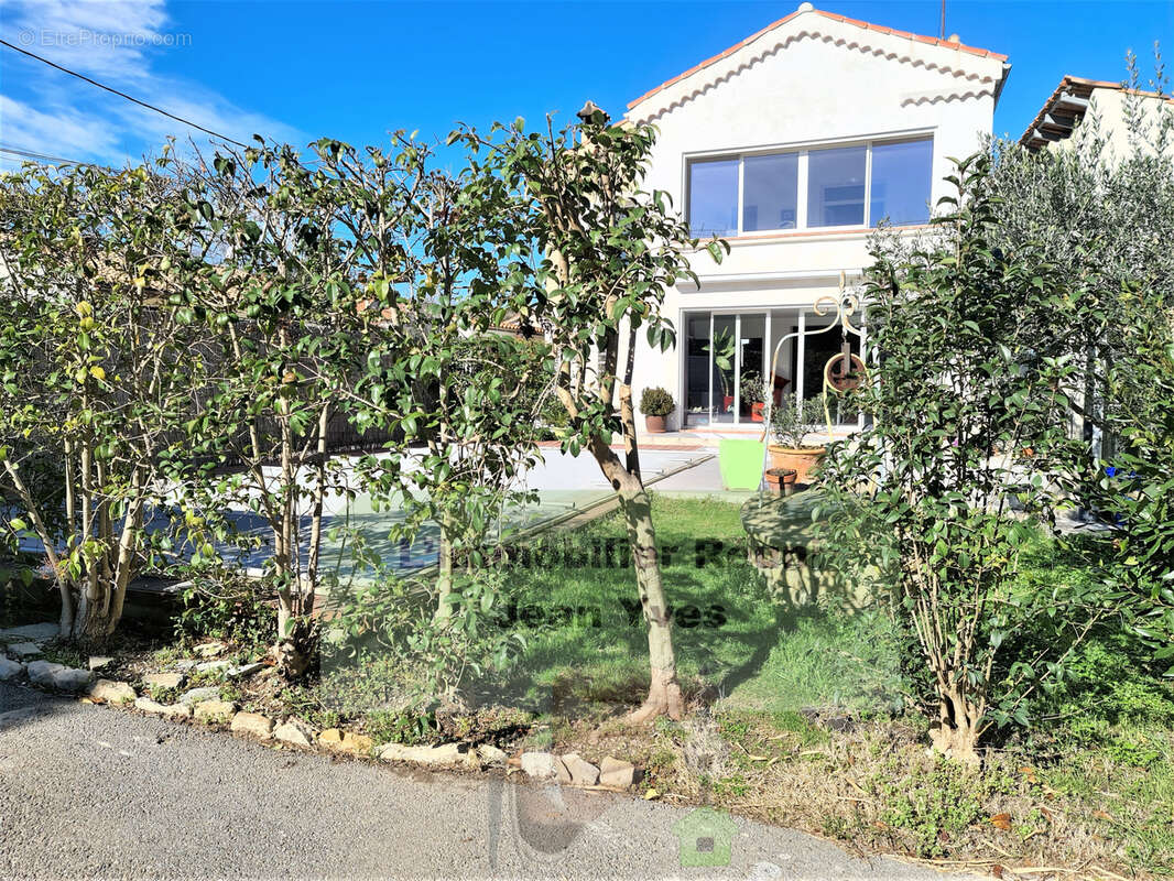 Maison à PORT-DE-BOUC