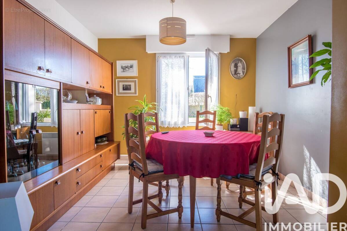 Photo 1 - Appartement à LES PONTS-DE-CE