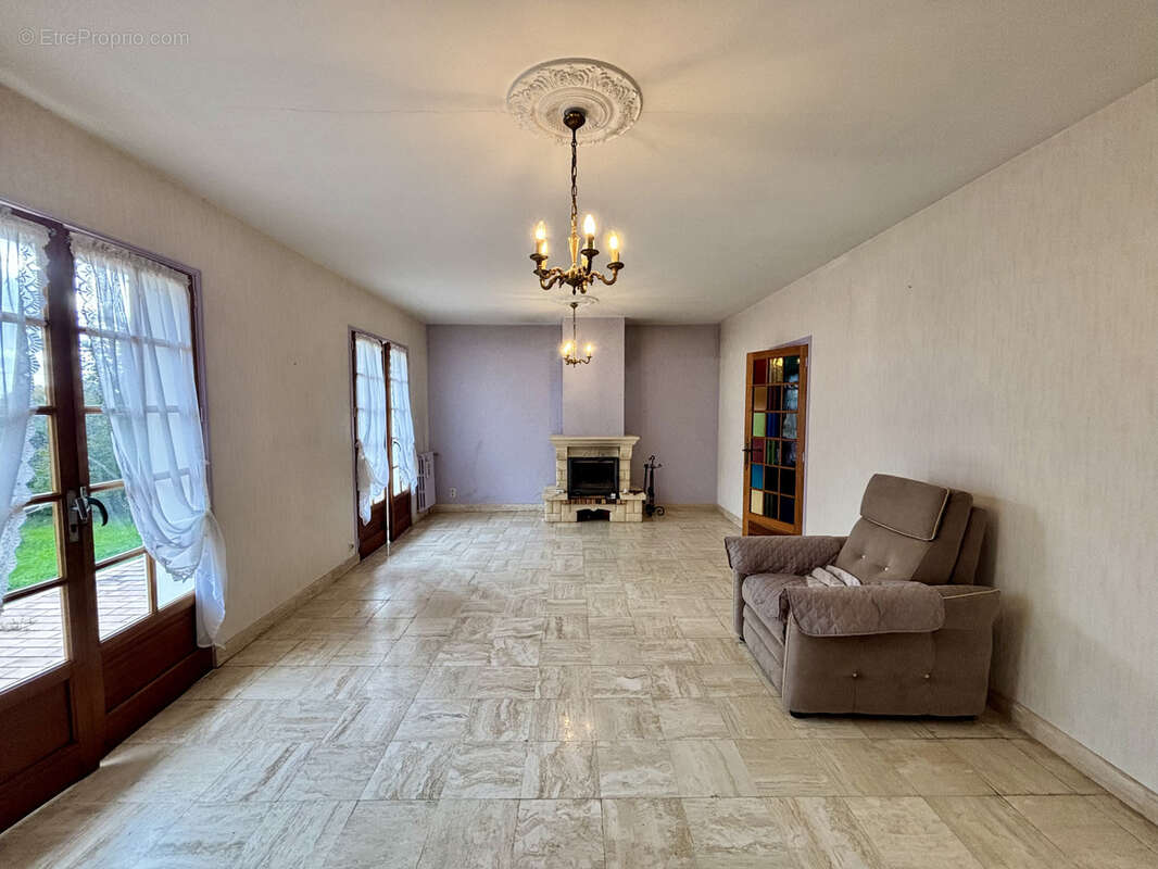 Maison à MIGNE-AUXANCES