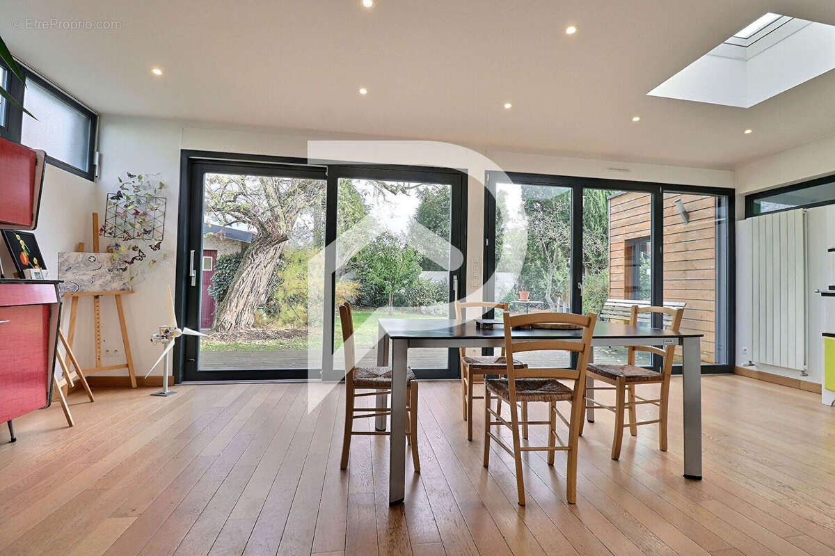 Maison à CONFLANS-SAINTE-HONORINE