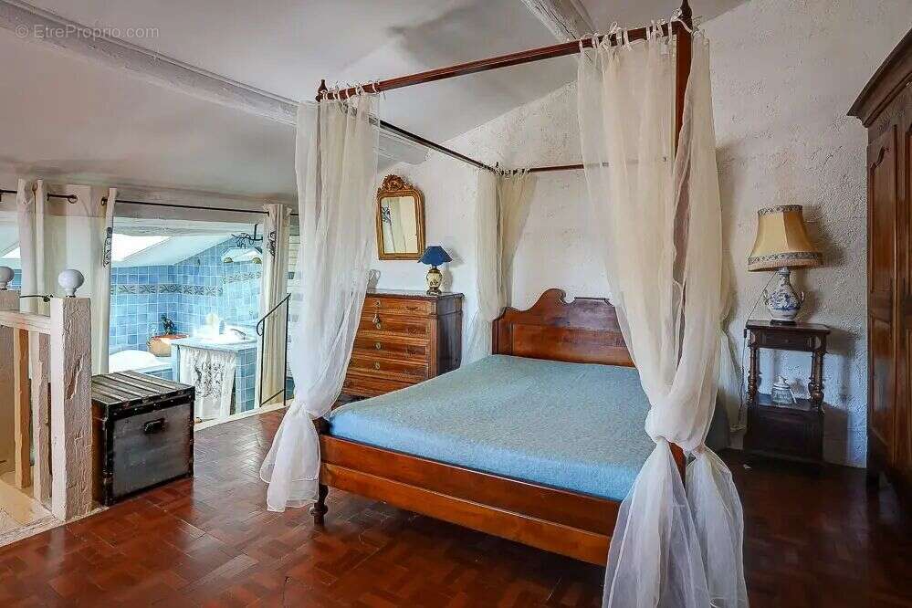 Photo 5 - Maison à LA MOTTE-D'AIGUES