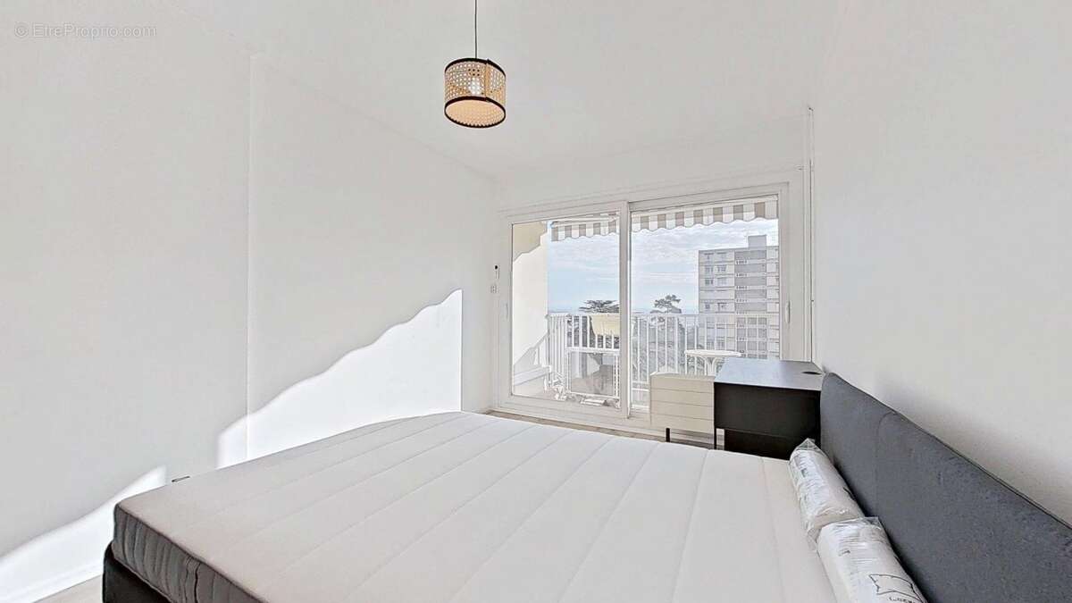 Appartement à OULLINS